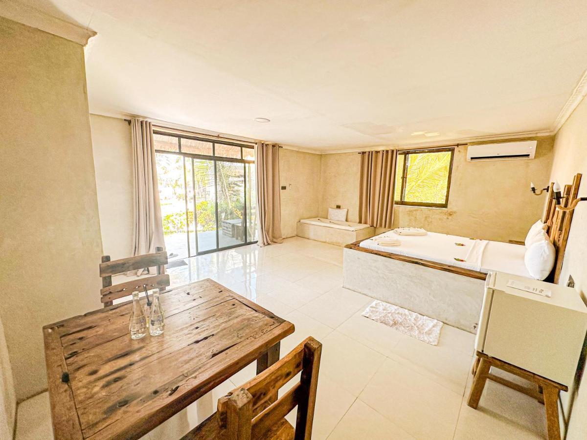 Jambo Beach Hotel Paje Rum bild